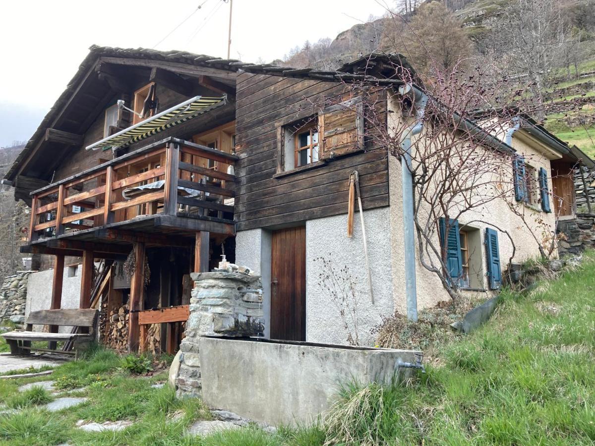 Chalet La Paz With Hotpot And Sauna Villa Torbel ภายนอก รูปภาพ